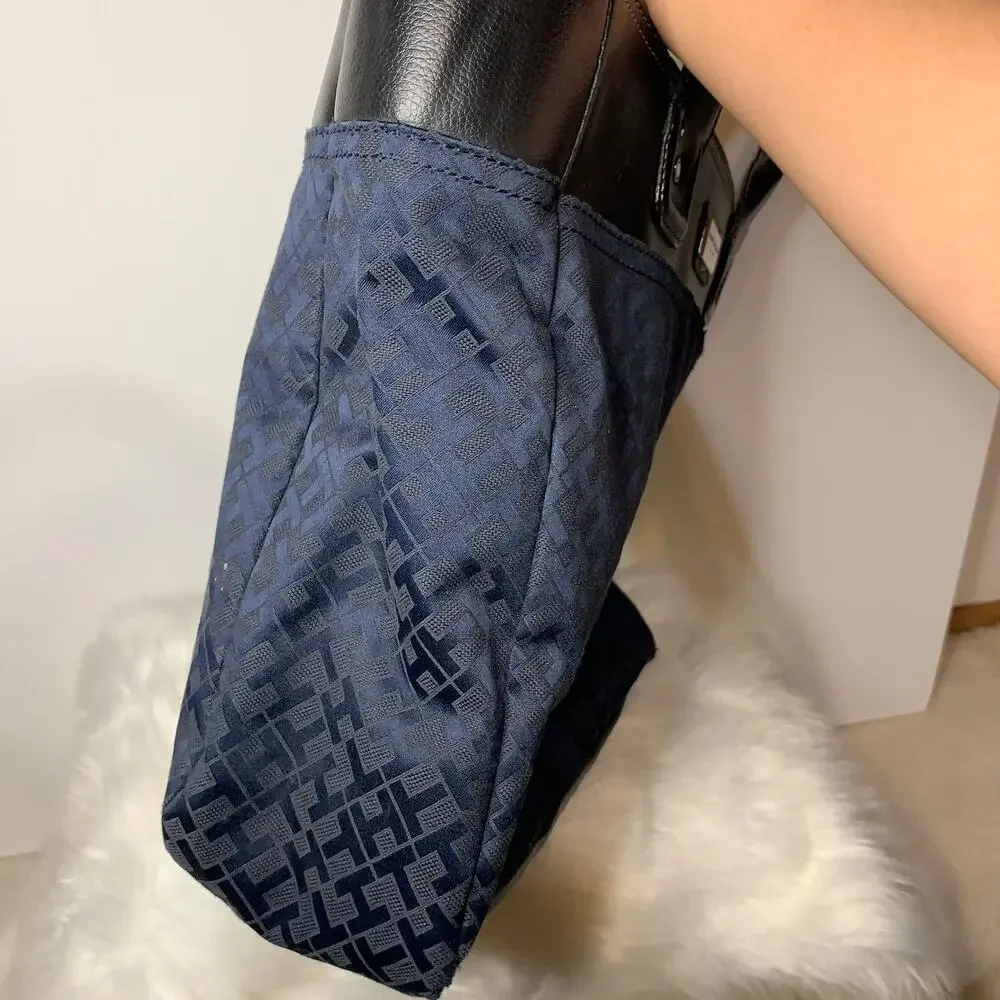 Tommy Hilfiger Women's Tote Navy Blue Handbags